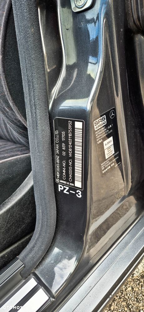 Mercedes-Benz W124 (1984-1993) - 29