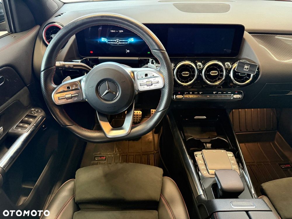 Mercedes-Benz GLA - 19