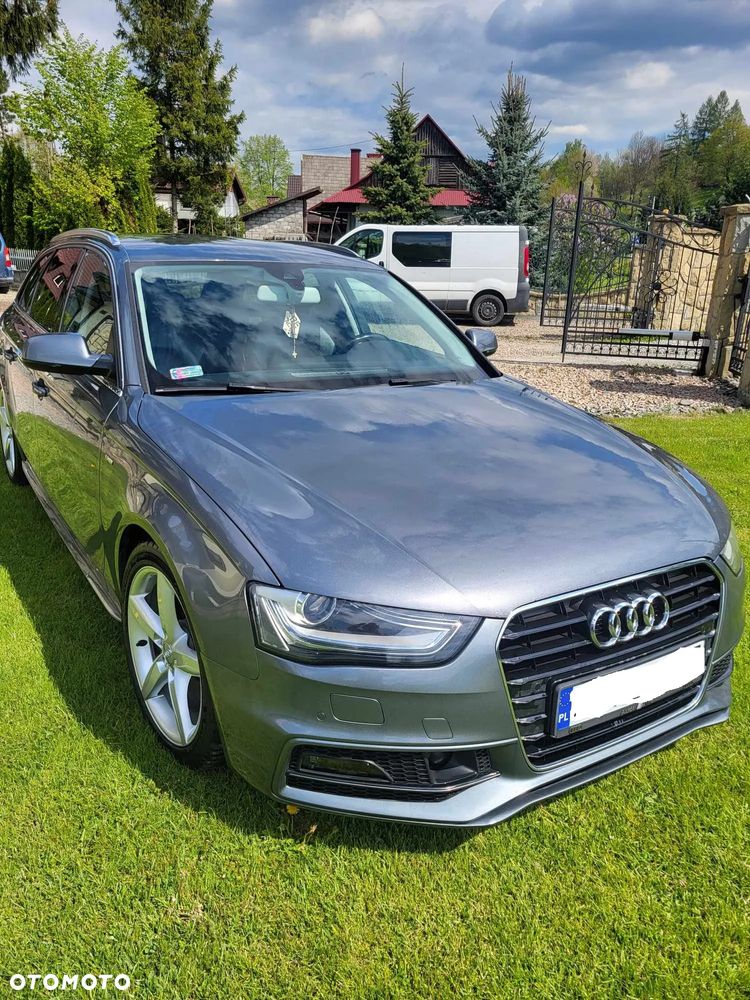 Audi A4 - 1