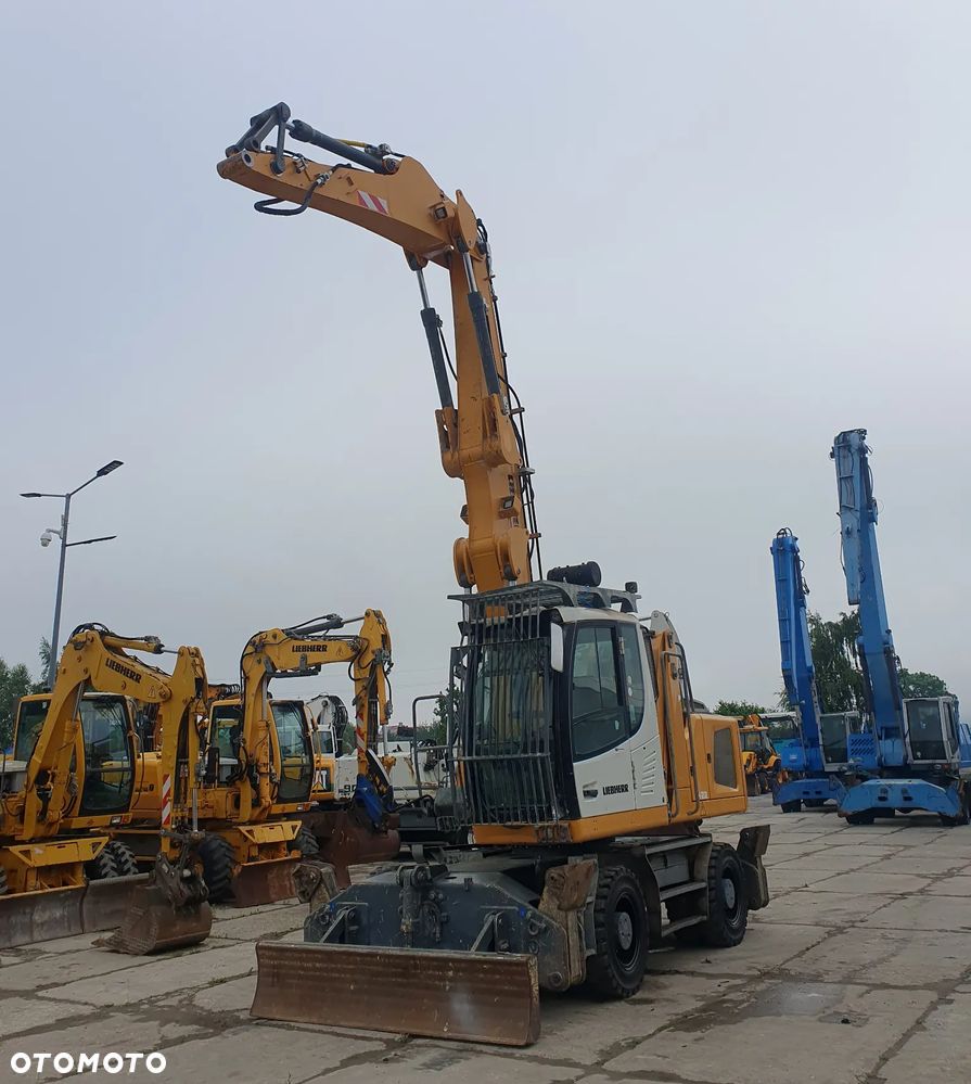 Liebherr LH 22 M - 2