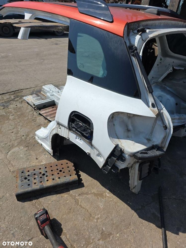 CITROEN C3 AIRCROSS BŁOTNIK LEWY TYŁ - 4