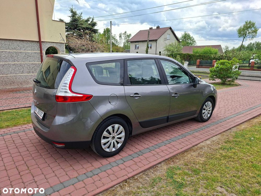 Renault Grand Scenic - 7