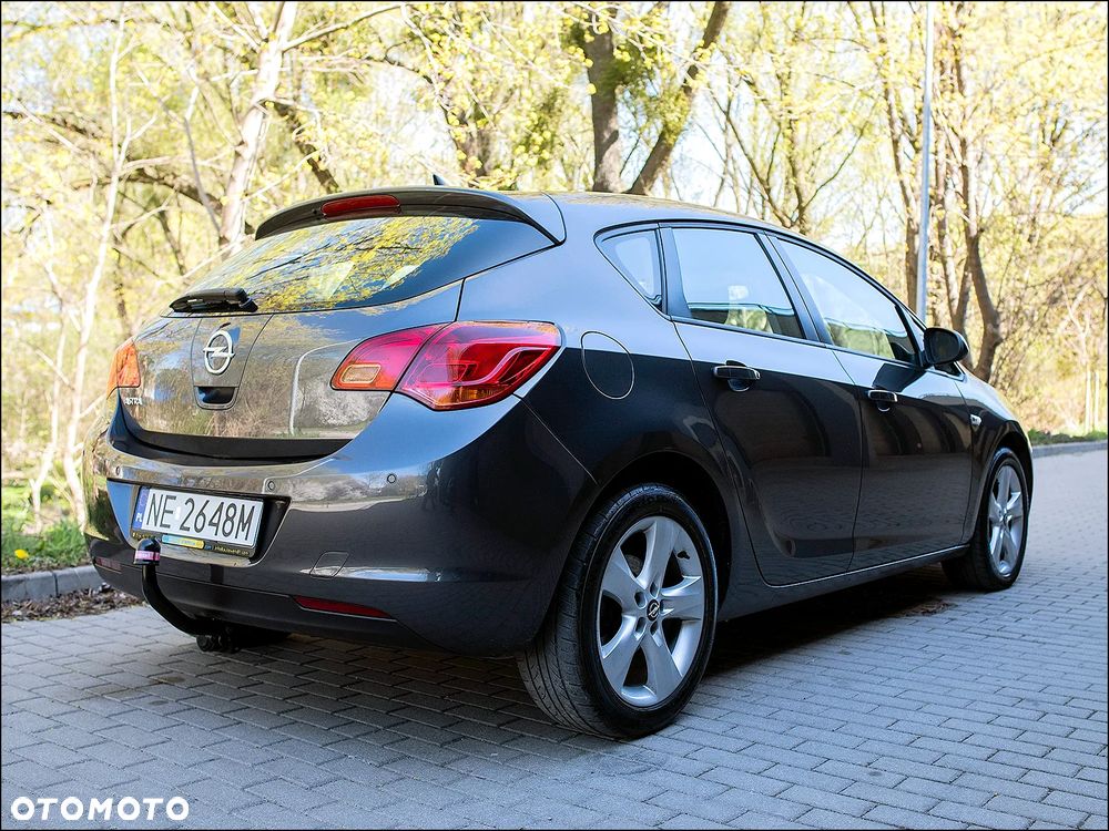 Opel Astra - 14