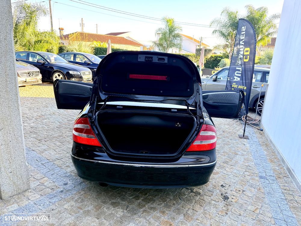 Mercedes-Benz CLK 200 Kompressor Cabrio Avantgarde Aut. - 38