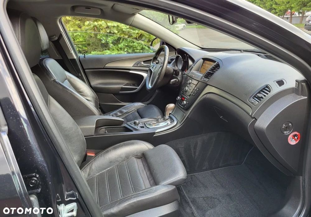 Opel Insignia - 28