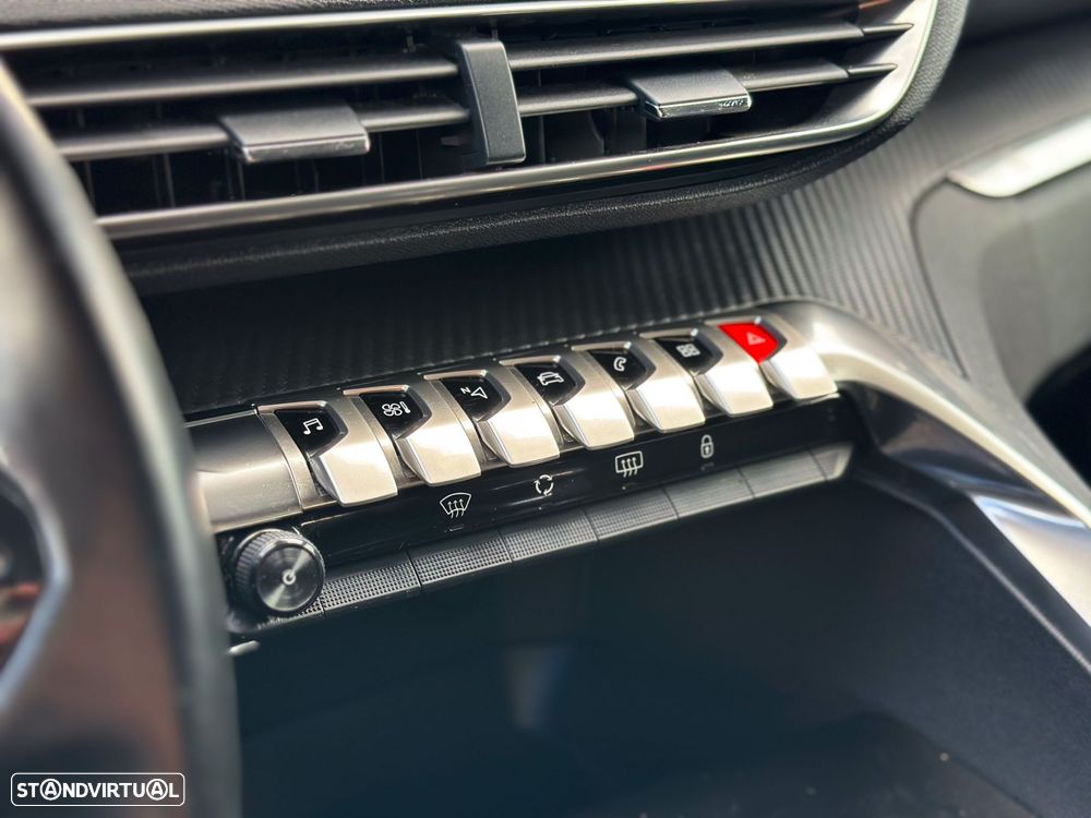 Peugeot 3008 1.6 BlueHDi Access - 19