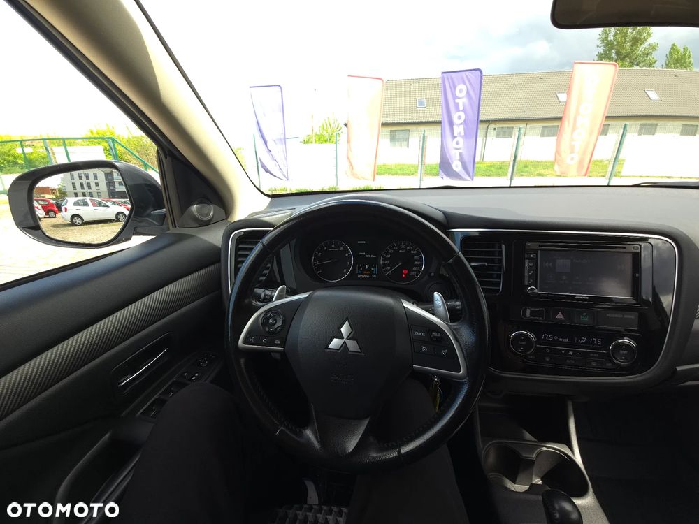 Mitsubishi Outlander 2.0 4WD CVT Edition+ - 31