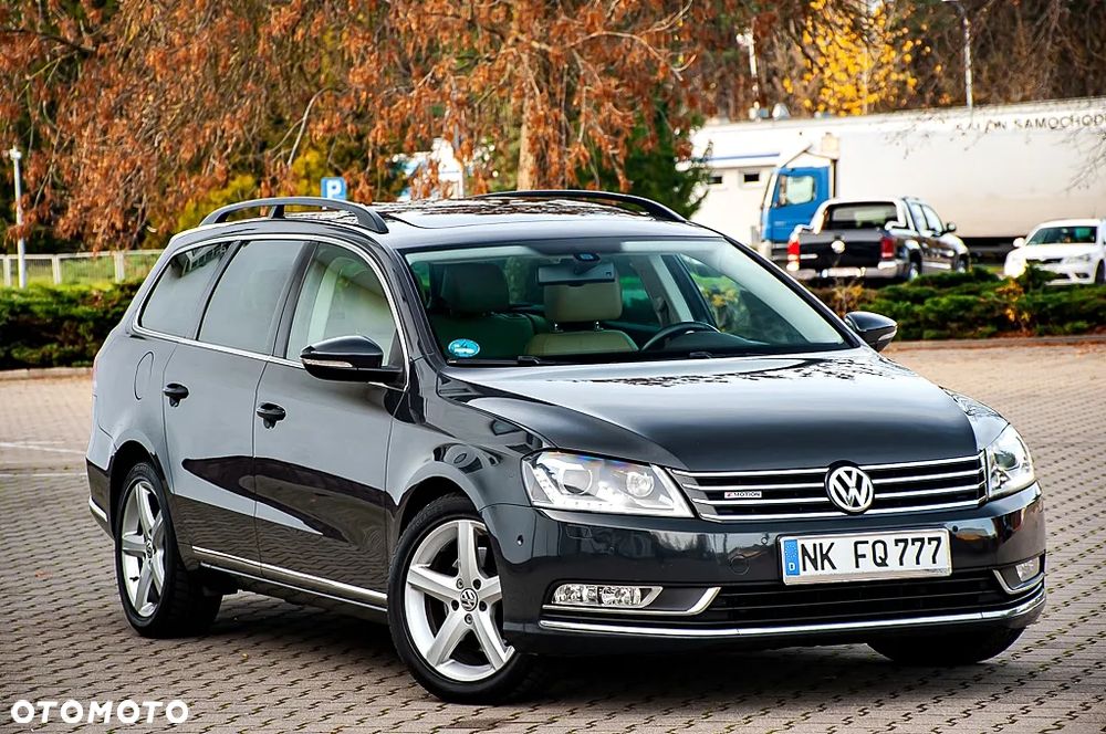 Volkswagen Passat 2.0 TDI 4Mot Highline - 13