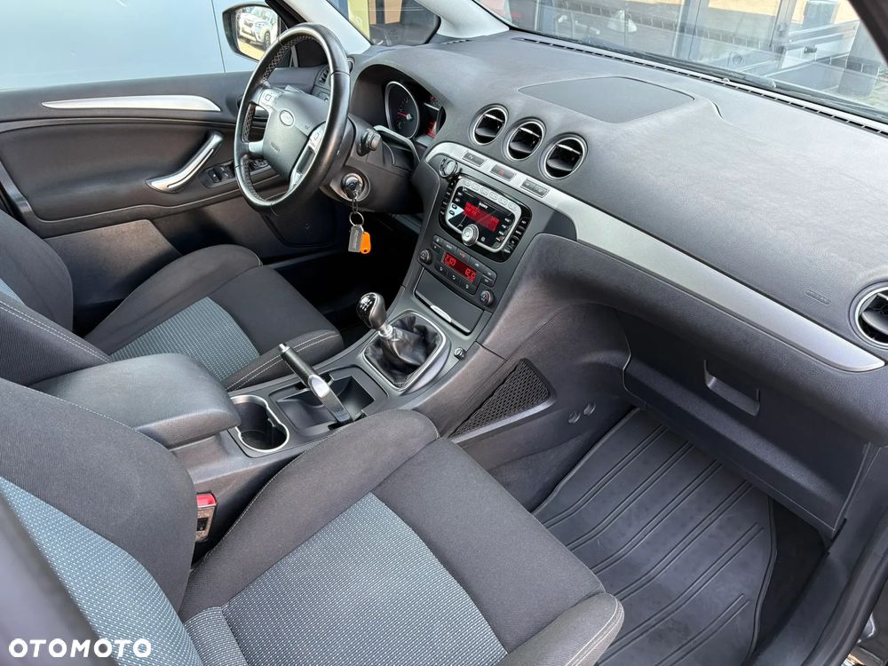 Ford S-Max 2.0 TDCi DPF Trend - 23