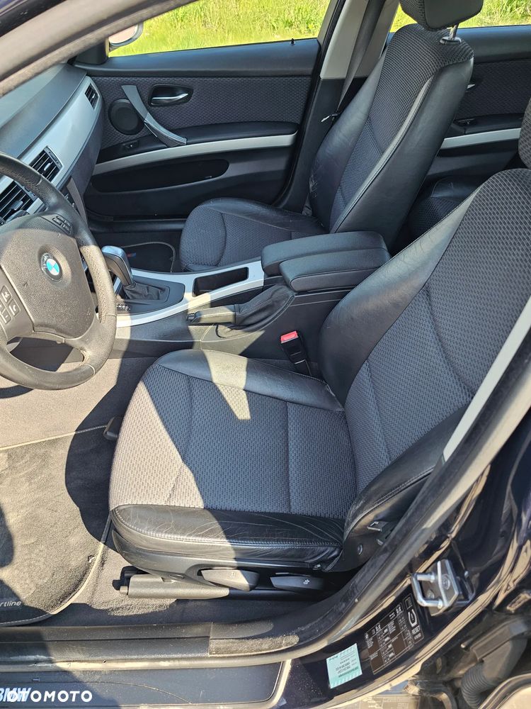 BMW Seria 3 318i Edition Lifestyle - 12
