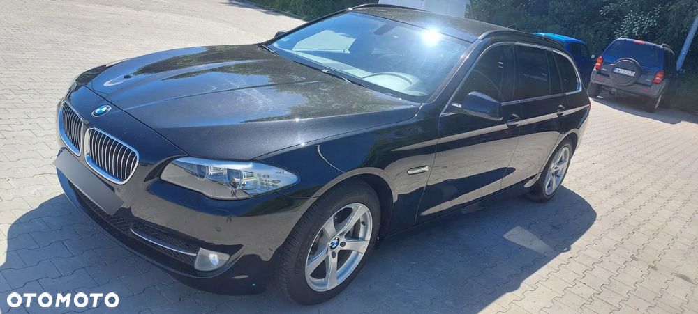 BMW Seria 5 520d - 3