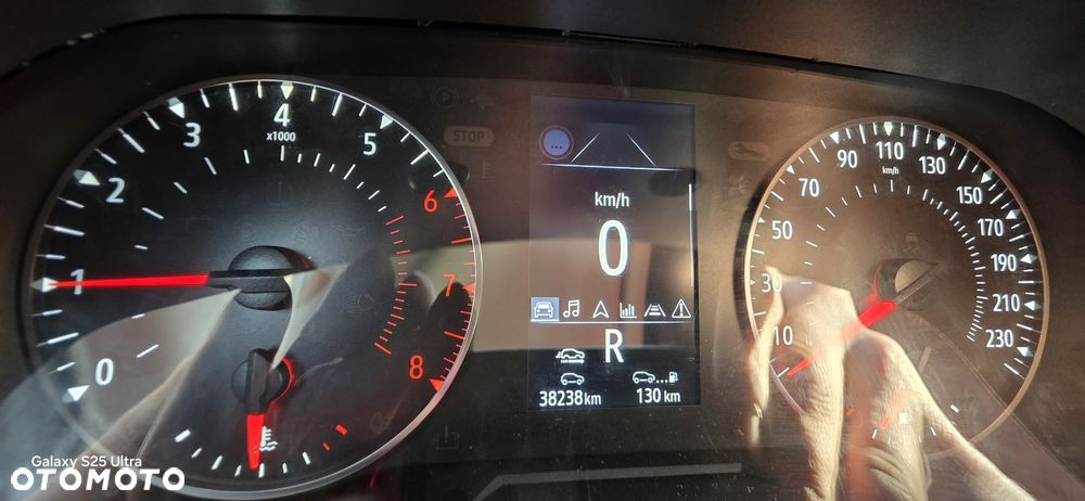 Renault Captur TCe Mild Hybrid 140 EDC GPF EVOLUTION - 26