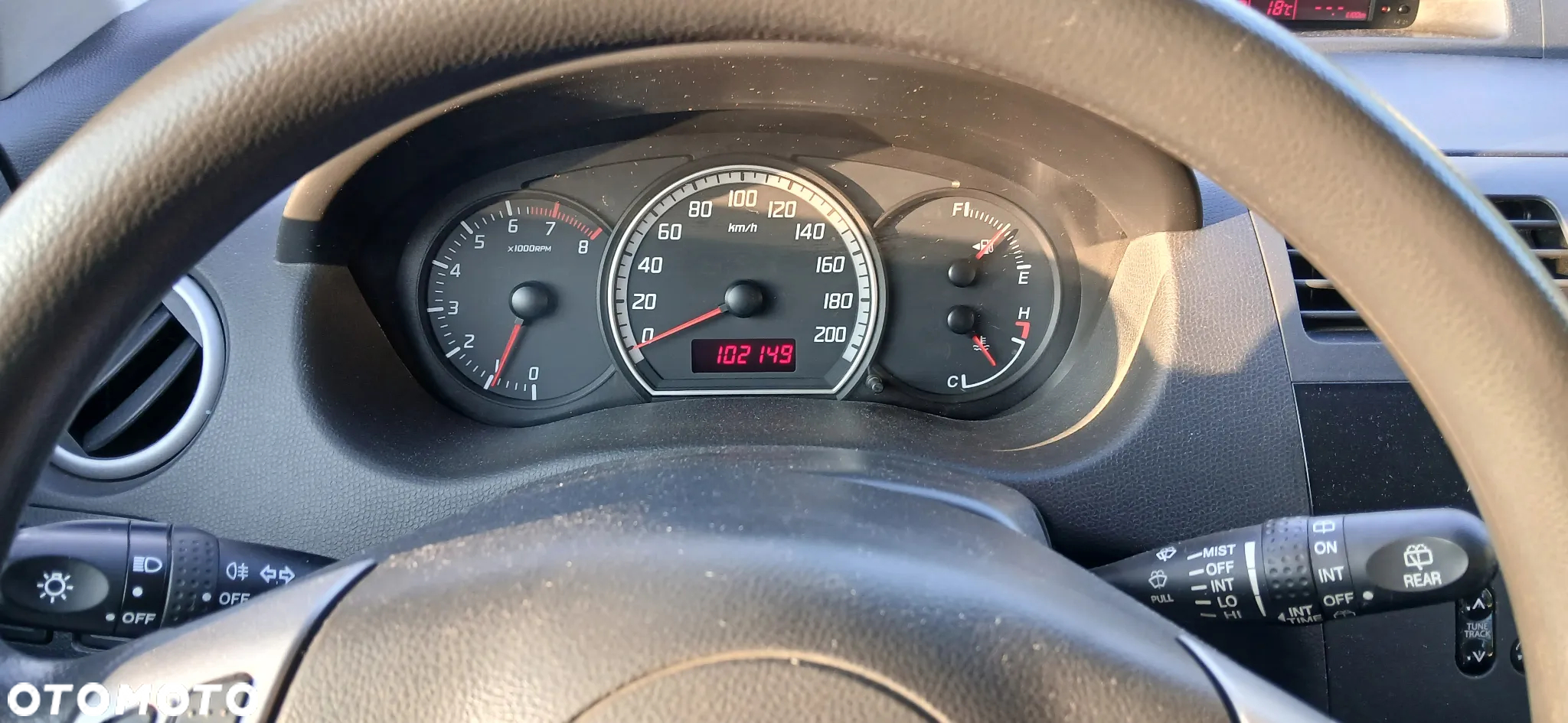 Suzuki Swift - 10