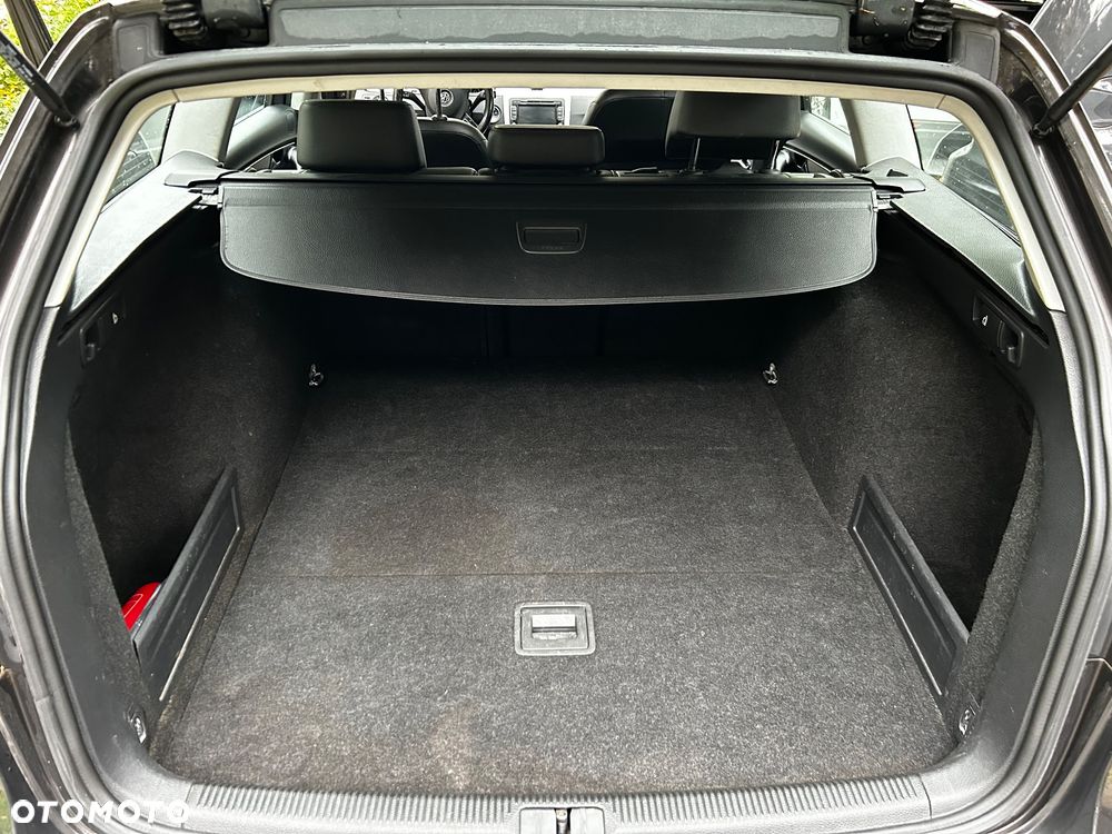 Volkswagen Passat 1.8 TSI Highline - 18