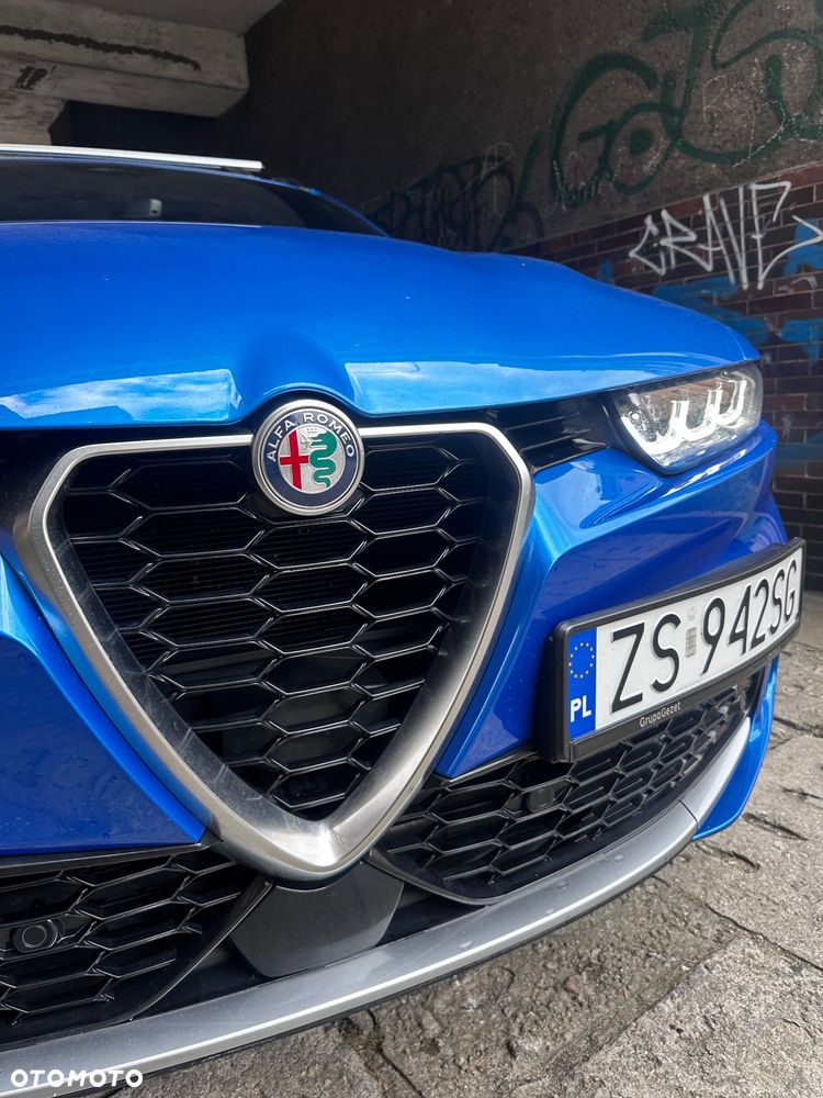 Alfa Romeo Tonale 1.5 T4 GSE mHEV TI DCT - 16
