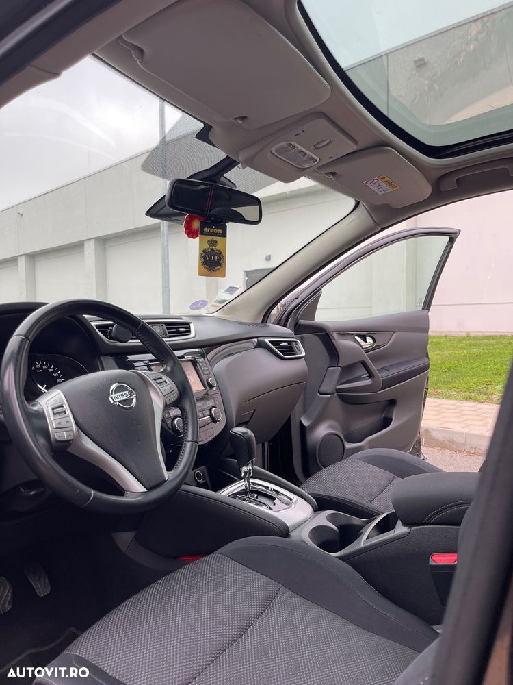 Nissan Qashqai 1.2 DIG-T Start/Stop X-TRONIC N-Connecta - 9