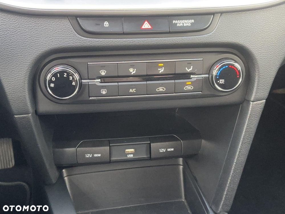 Kia Ceed 1.0 T-GDI Business Line - 21