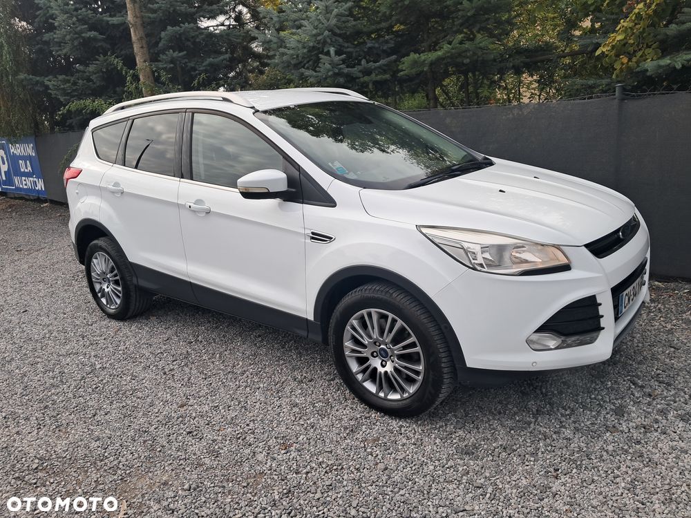 Ford Kuga 2.0 TDCi 2x4 Titanium - 3