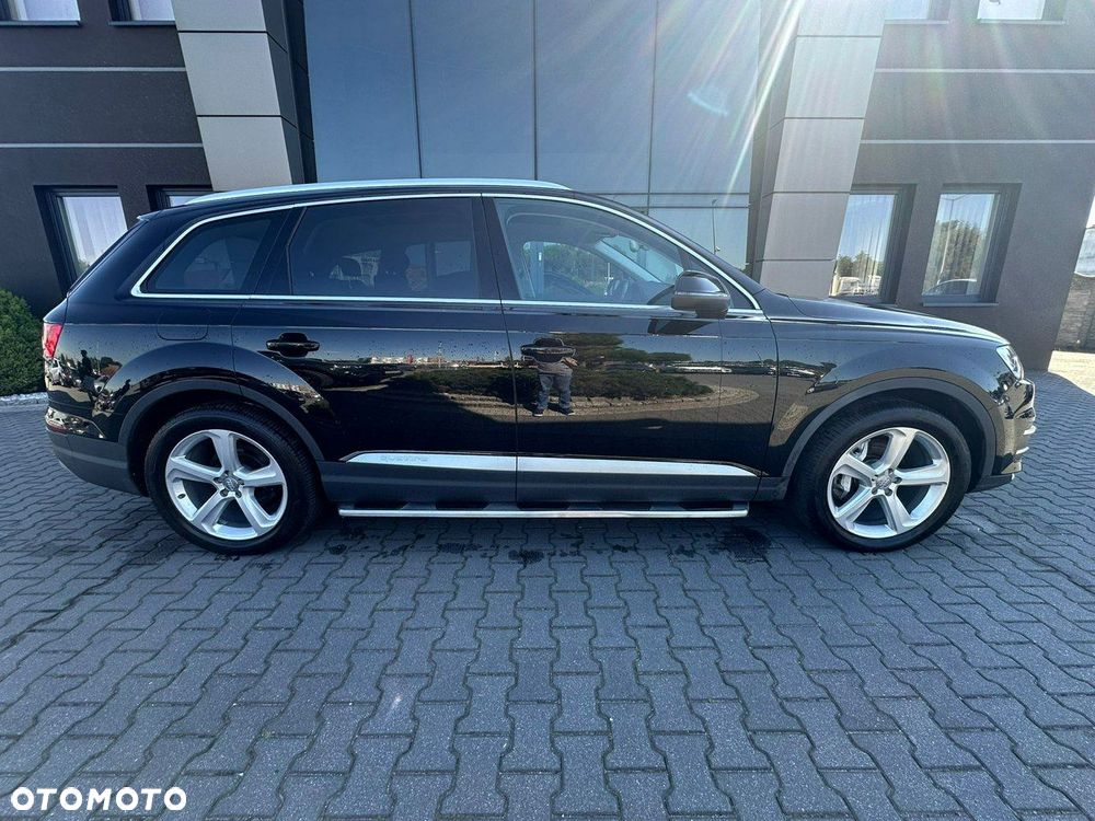 Audi Q7 - 4