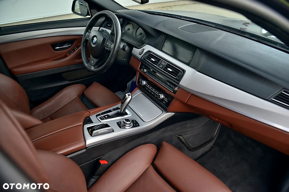 BMW Seria 5 - 30