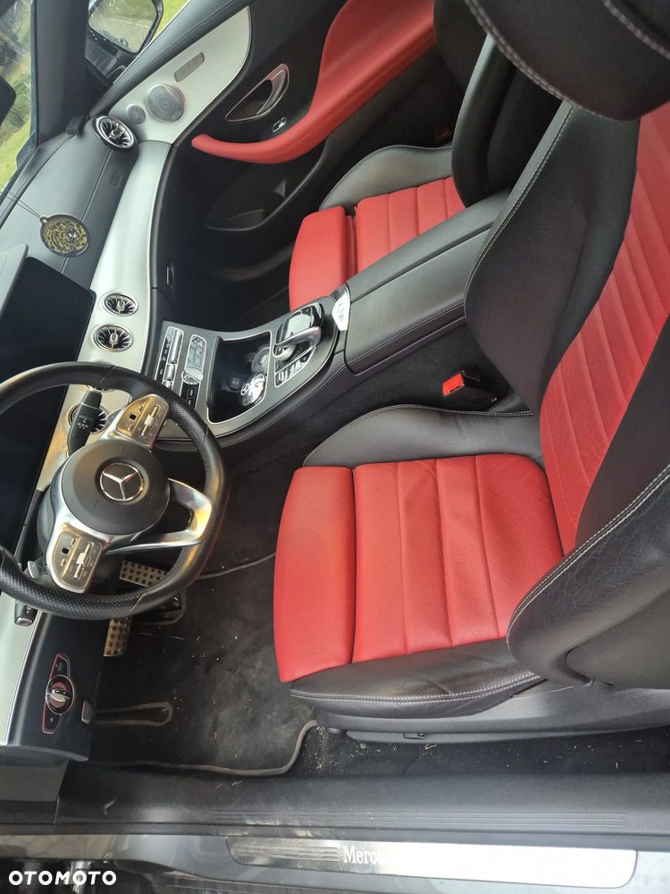 Mercedes-Benz Klasa E 200 4-Matic 9G-TRONIC - 5