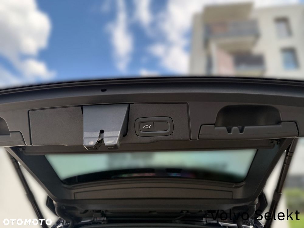 Volvo XC 60 - 30