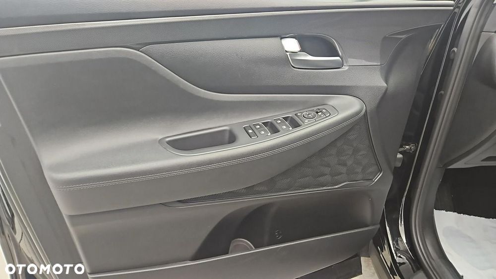 Hyundai Santa Fe - 11