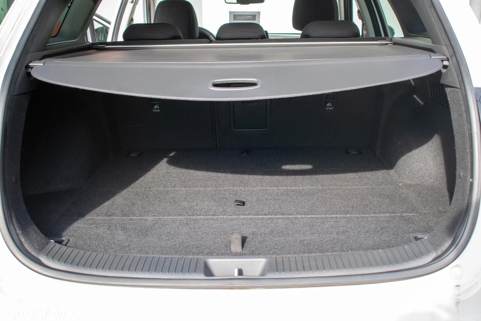Hyundai i30 - 23