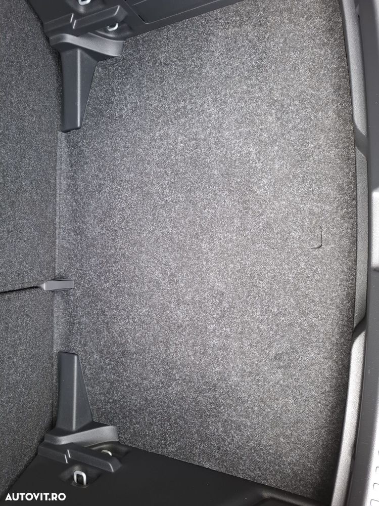 Skoda Fabia 1.0 TSI 115 CP DSG Selection - 37