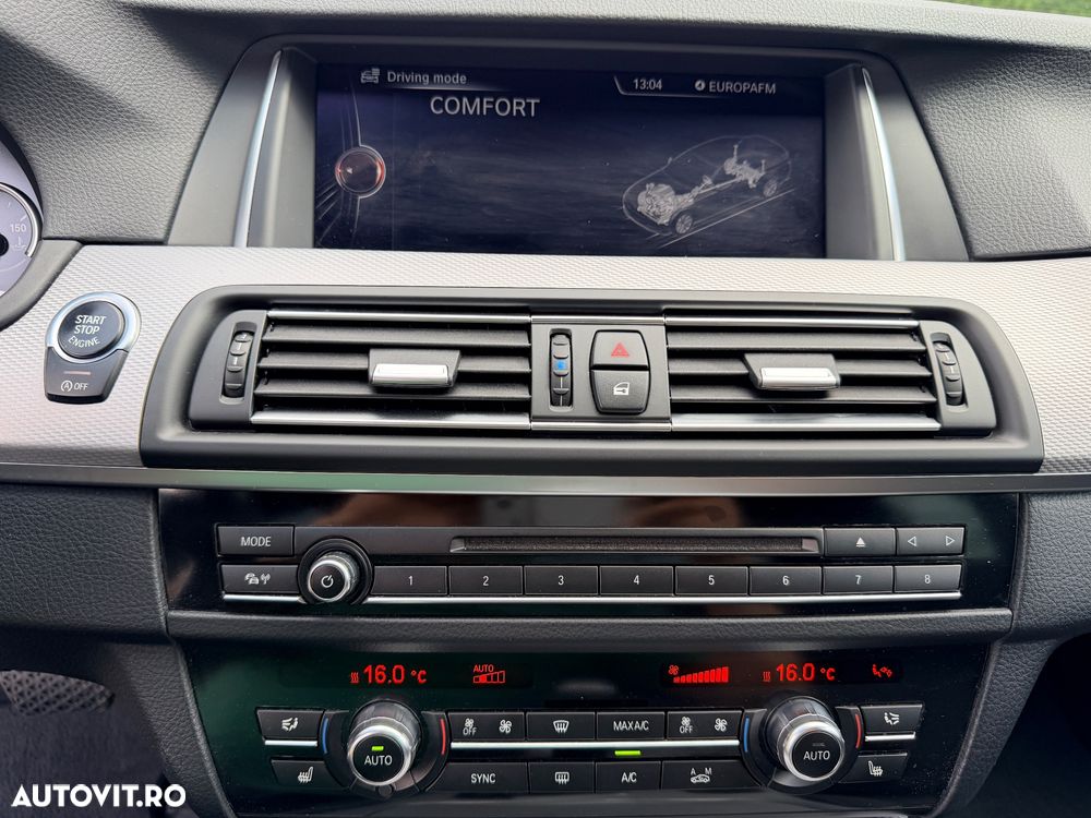 BMW Seria 5 525d xDrive Sport-Aut. - 25