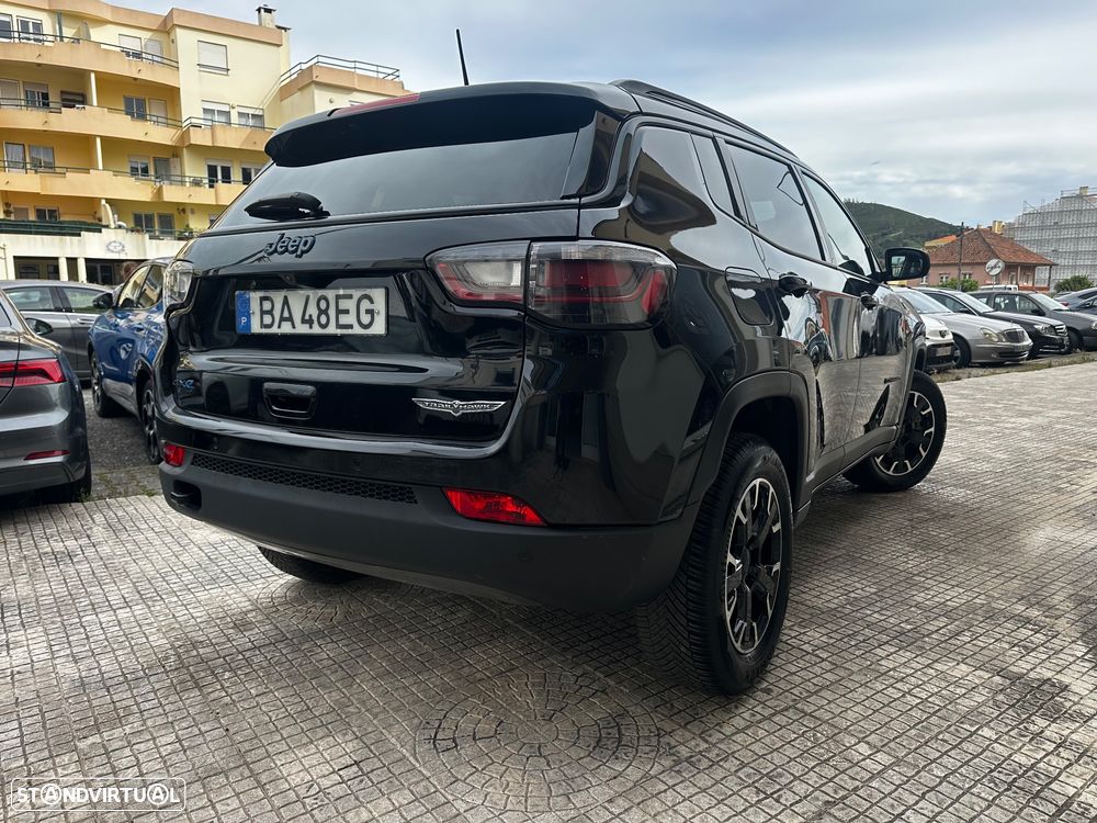 Jeep Compass 1.3 TG Trailhawk - 11