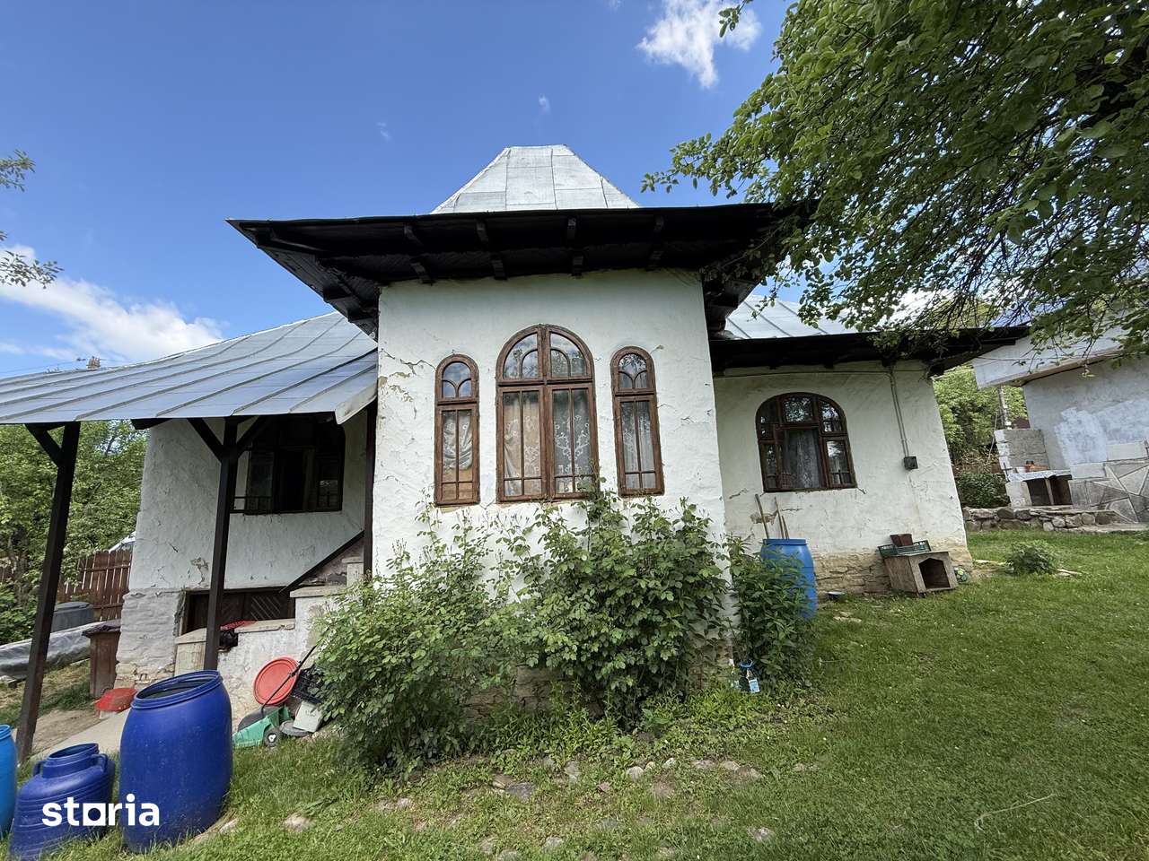2 Case + teren 1390 mp langa parcul central Provita de Sus - Imagine principală: 2/20