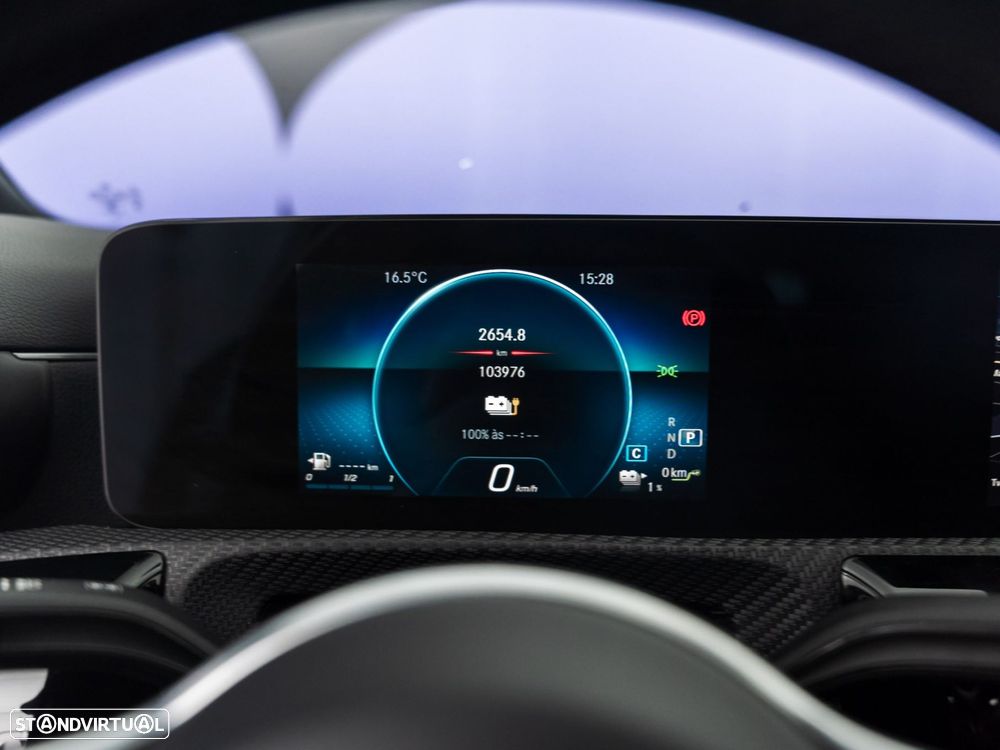 Mercedes-Benz A 250 e Style Plus - 17