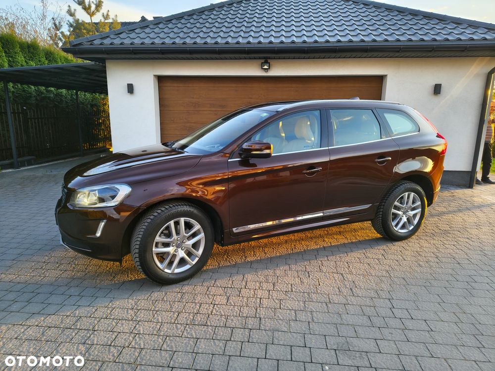 Volvo XC 60 D4 AWD Summum - 1