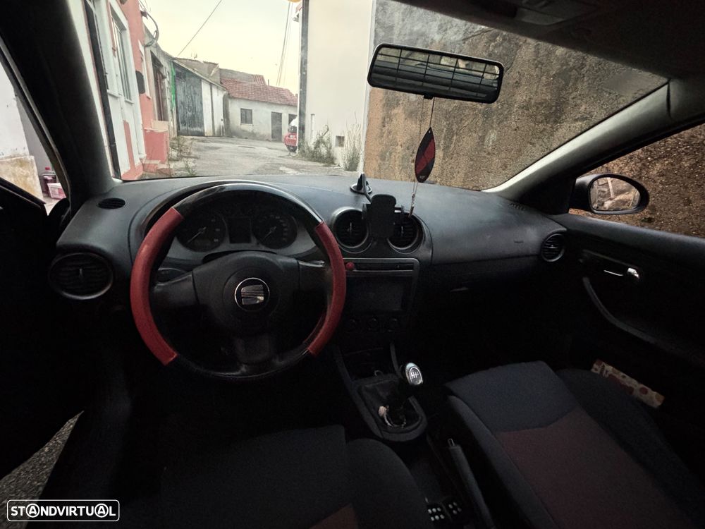 SEAT Ibiza 1.4 TDi FResc - 4
