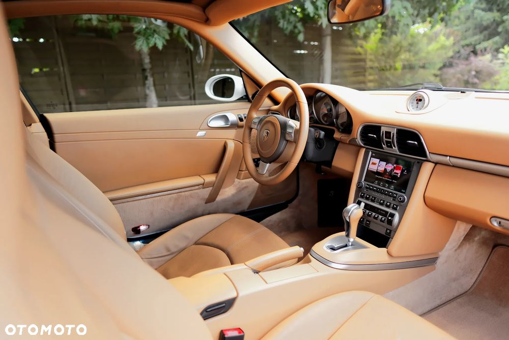 Porsche 911 - 18