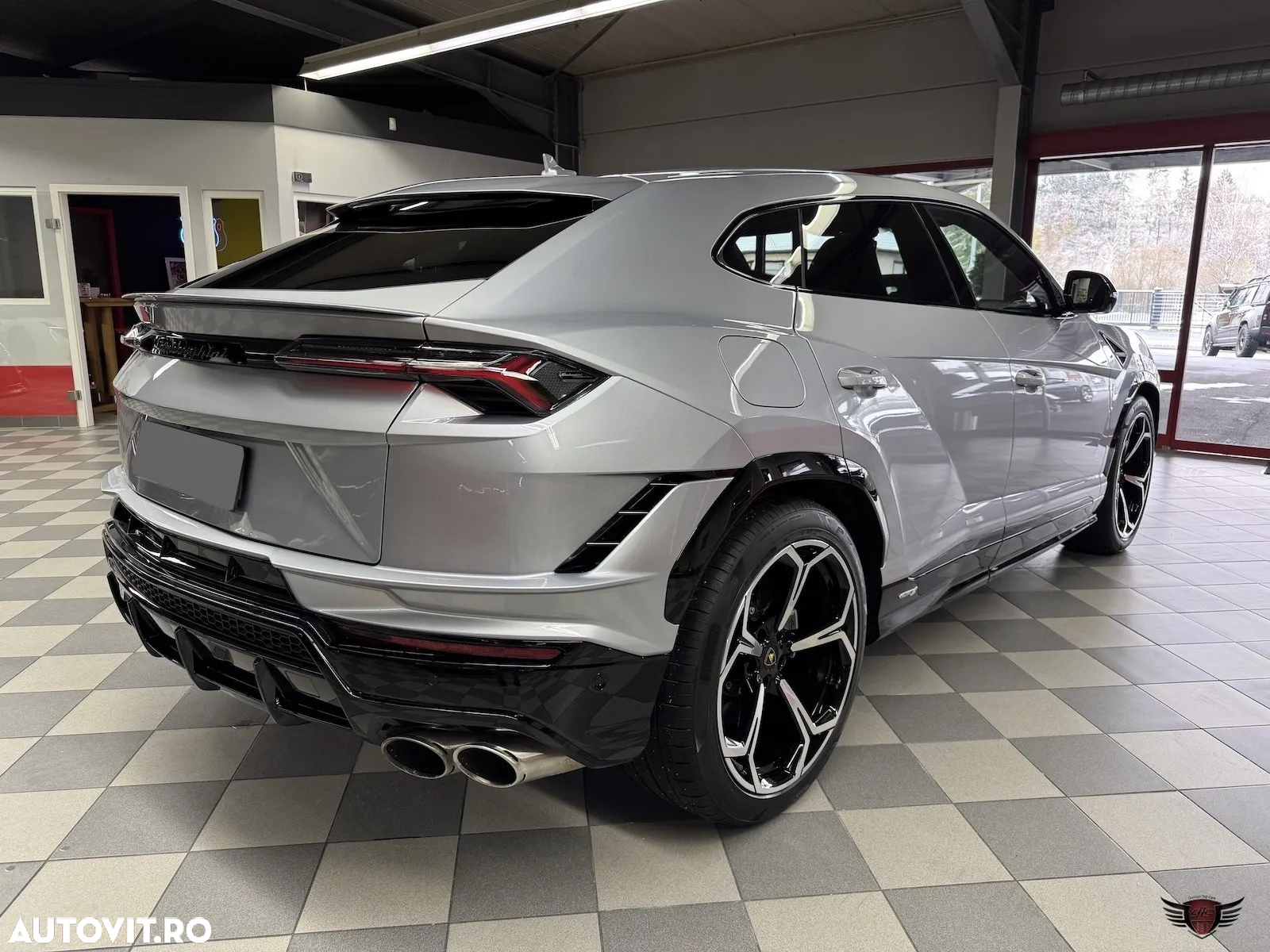 Lamborghini URUS - 6