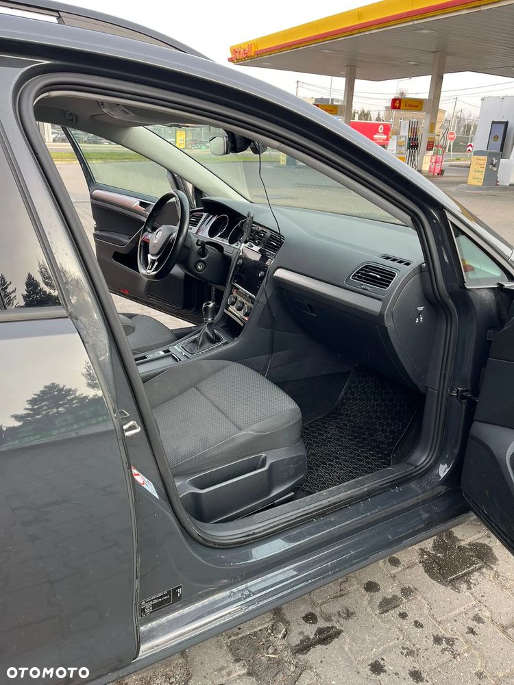 Volkswagen Golf 1.0 TSI Trendline - 12