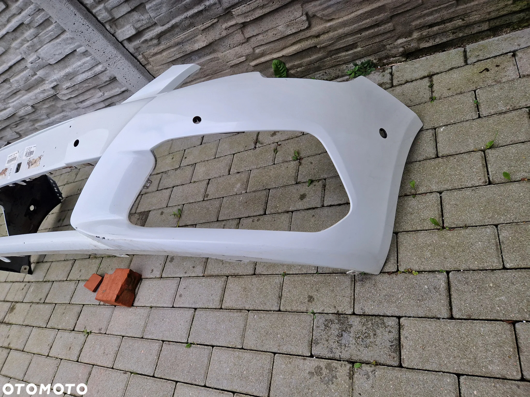 Zderzak Peugeot 308 II  T9 lift gt - 3