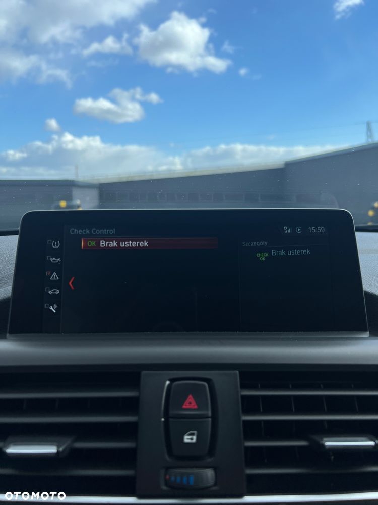 BMW Seria 1 M140i xDrive Shadow sport - 13