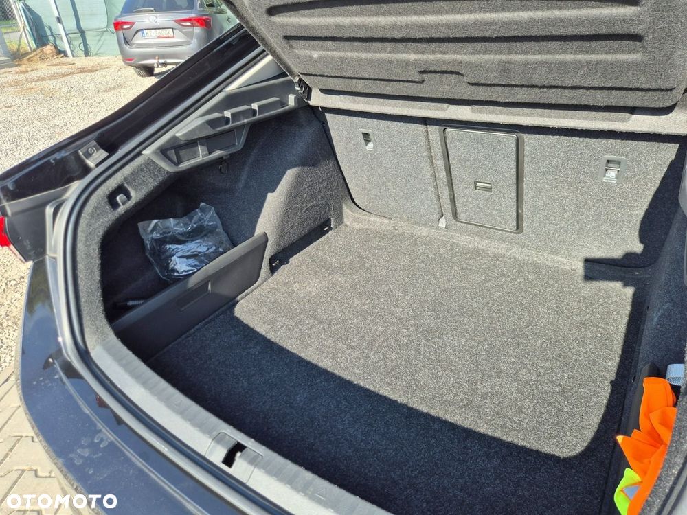 Skoda Octavia 2.0 TDI DSG Ambition - 28
