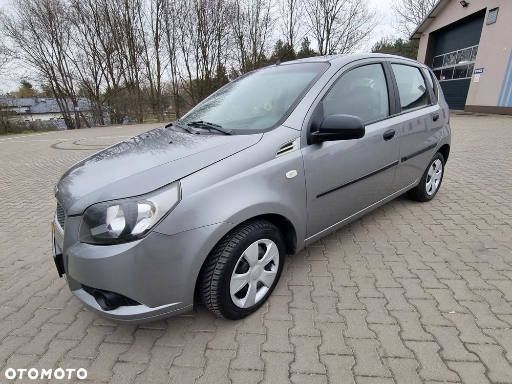 Chevrolet Aveo 1.2 16V Base / Classic - 19