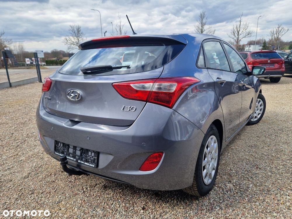 Hyundai i30 1.6 Comfort - 22