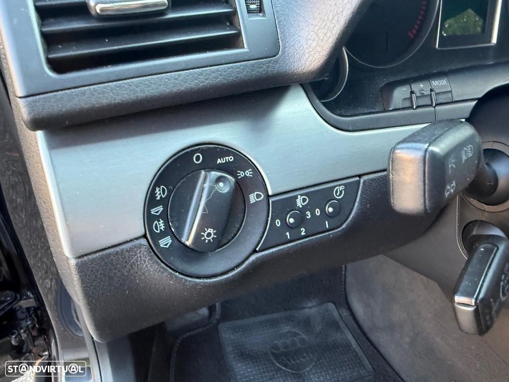Audi A4 Avant 1.9 TDI - 13
