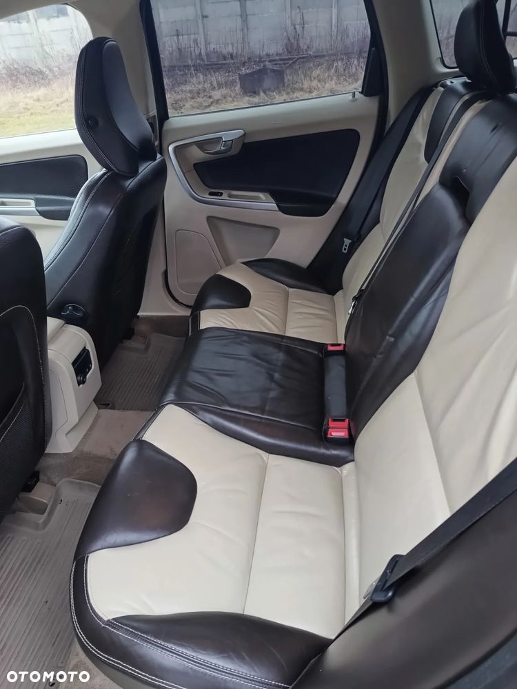 Volvo XC 60 D4 AWD Edition Pro - 7