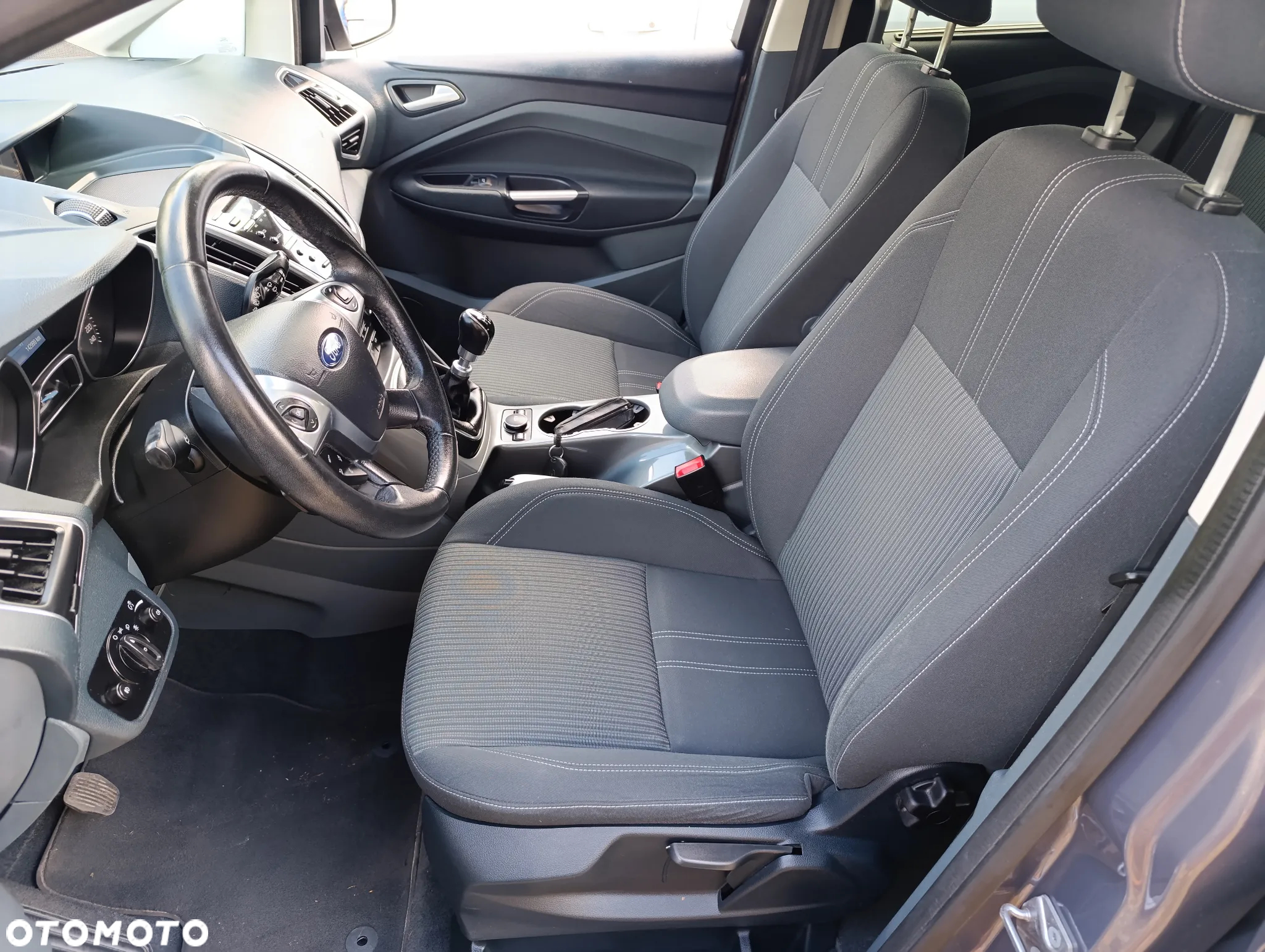 Ford Grand C-MAX 1.6 EcoBoost Start-Stop-System Titanium - 9