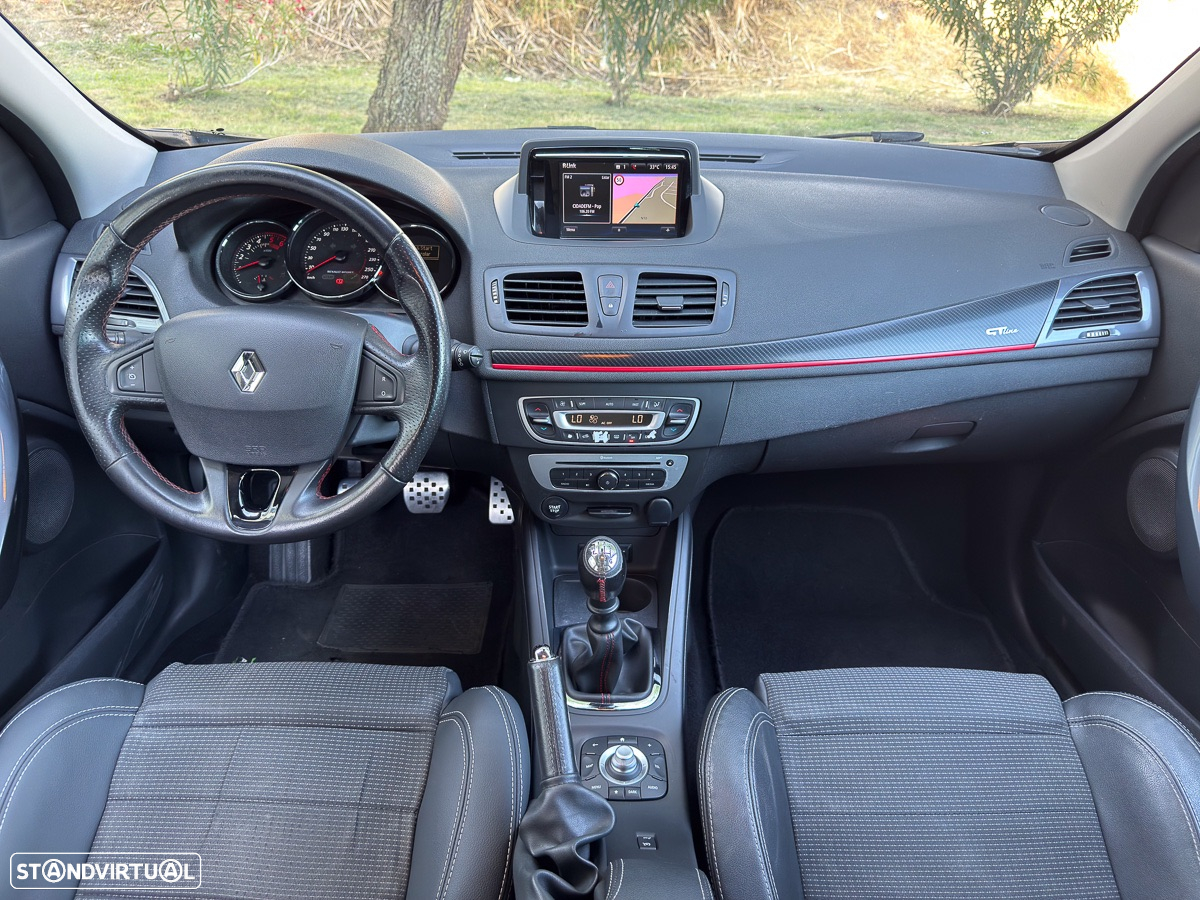 Renault Mégane Sport Tourer 1.5 dCi GT Line SS - 3