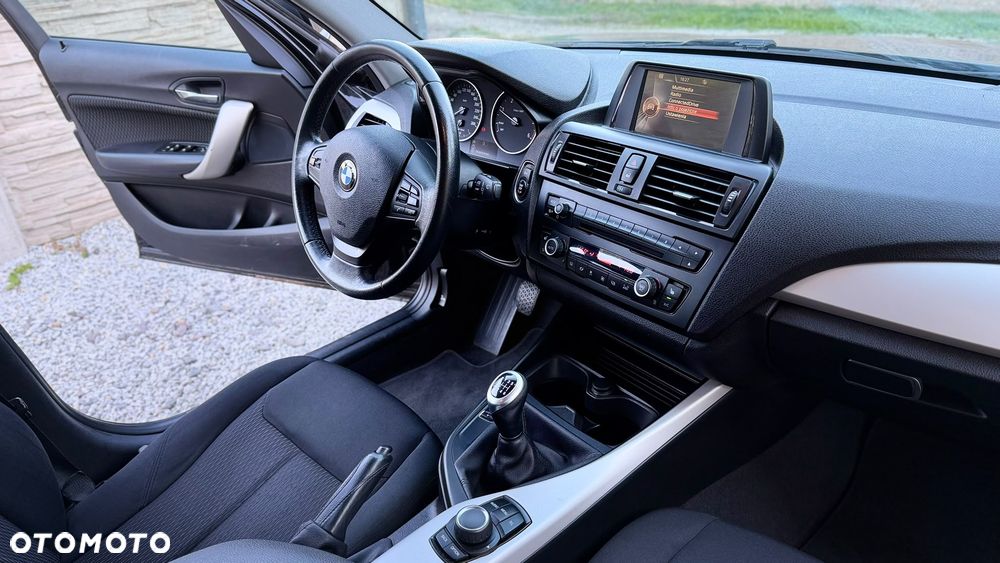 BMW Seria 1 - 21