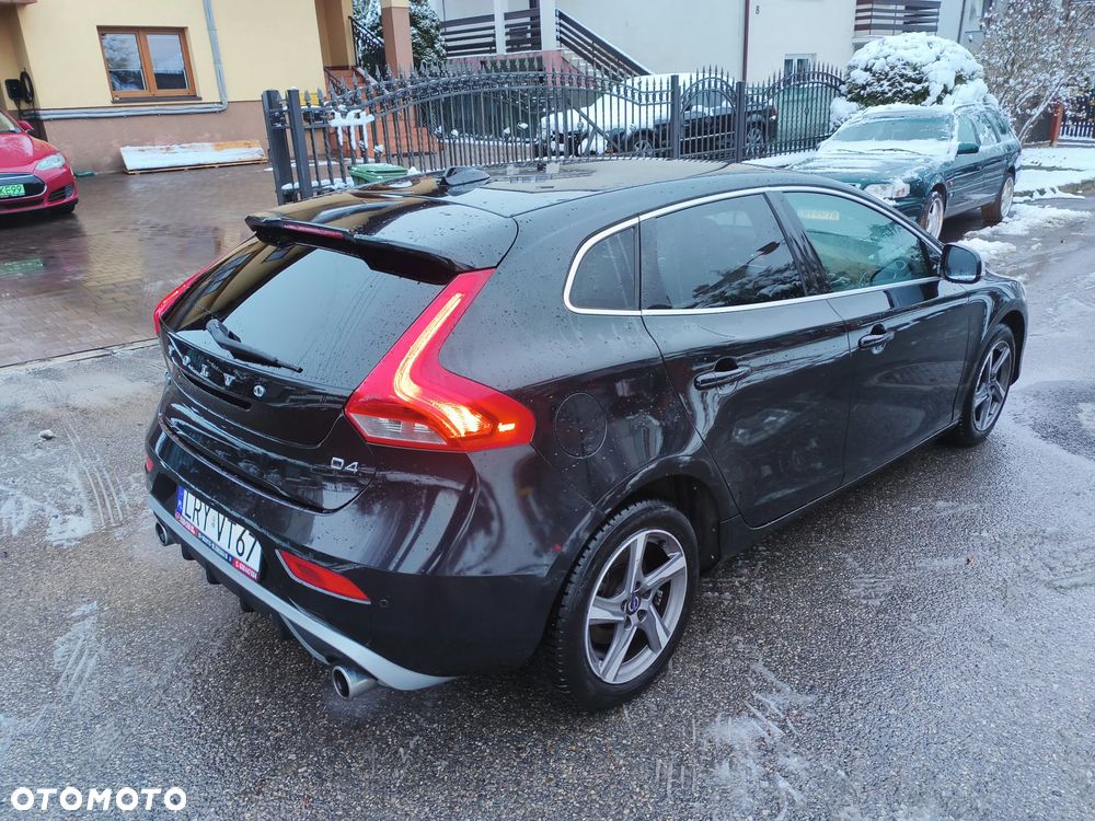 Volvo V40 D4 Drive-E R-Design Summum - 4