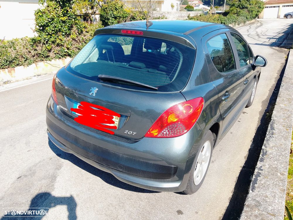 Peugeot 207 1.4 HDi Trendy - 2